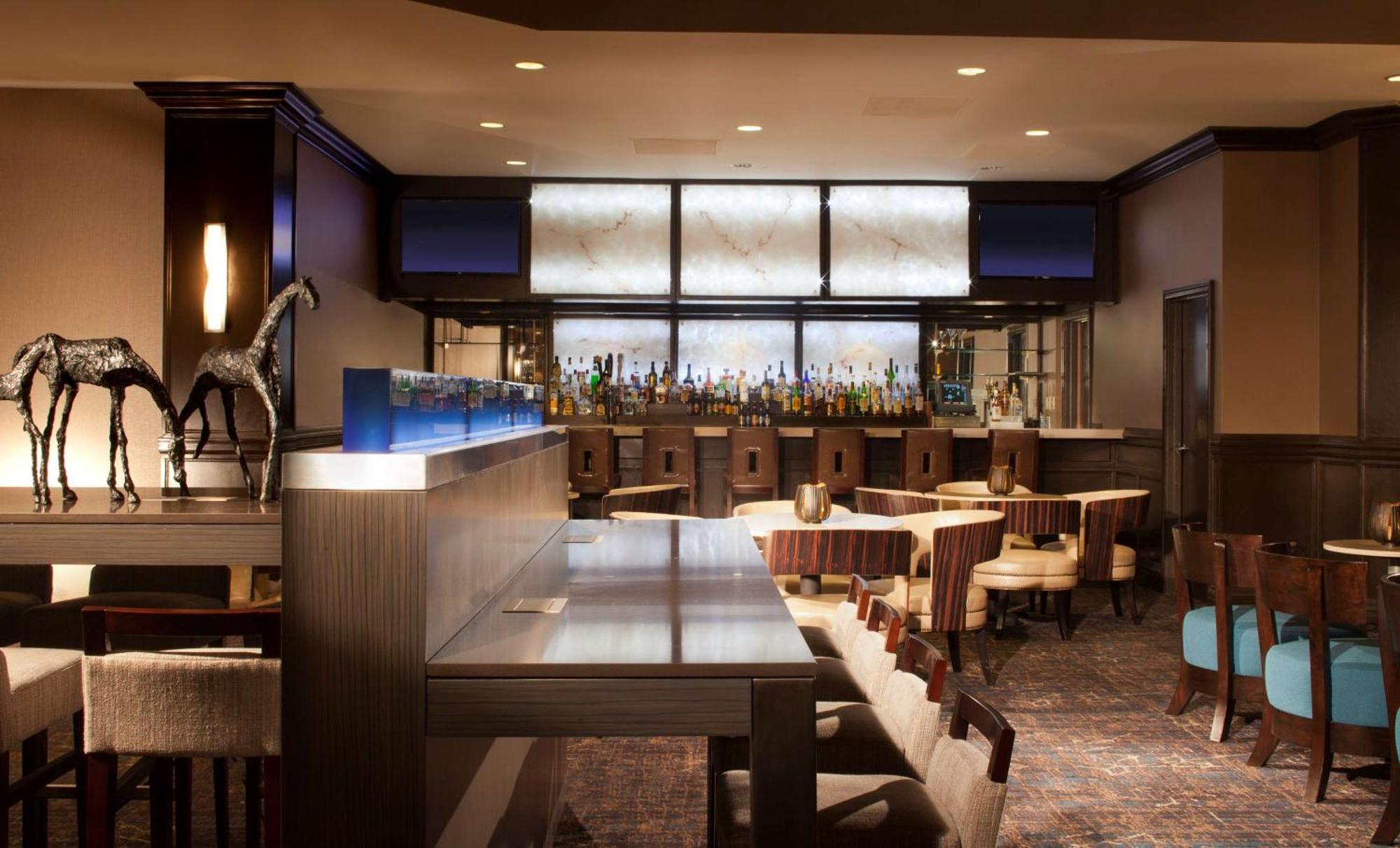 Embassy Suites By Hilton Houston Near The Galleria Екстер'єр фото